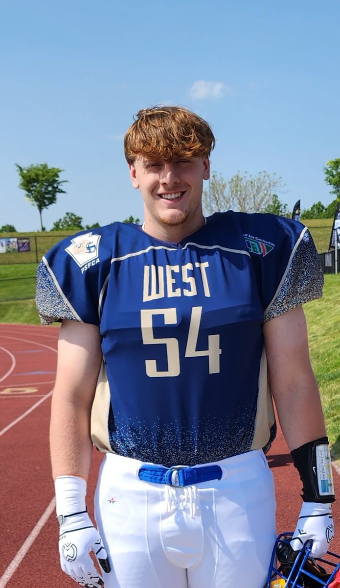 BeckyBear025's tweet photo. Good luck today, Noah and team West in the East/West All-star Game. Proud of all your accomplishments. Go, team West!! @NoahLivesay2 @BigMacsFootball @VulcanFootball https://t.co/Sb3vRMnCxw