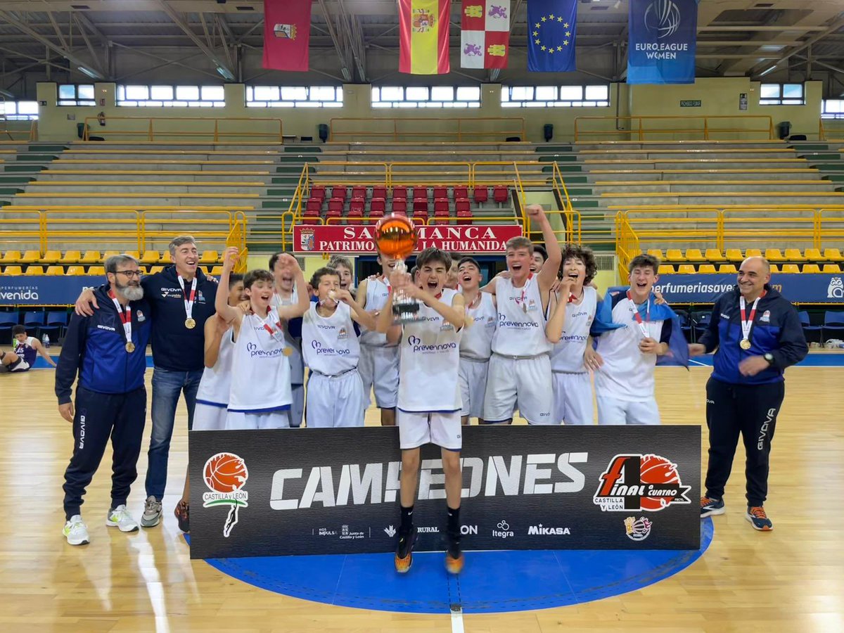 FBCyL's tweet photo. 🏆 Fase Final Preinfantil Masculino ⛹️‍♂️

🏀Cuadro de honor🏀

🥇 @SanPabloBurgos 
🥈 @RVBaloncesto Violeta
🥉 @ZunderPalencia https://t.co/Dx9rxfVedR