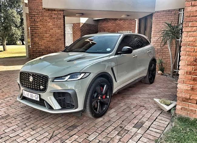 remzyrem22's tweet photo. @JusCrypto88 I will be getting the Jaguar Fpace SVR for sure when $Zinu moons. #ZINU #MainNetZ https://t.co/7W9tylDnn1