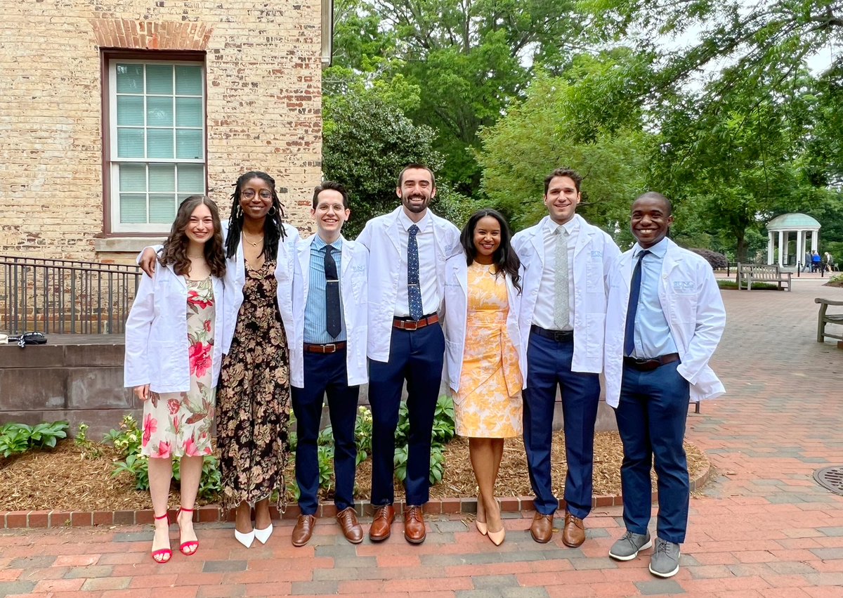 TheresaWrites_'s tweet photo. With conscience and dignity and to the service of humanity. 

#UNCSOM #WhiteCoatCeremony #CarolinaLegacy https://t.co/fM4Q2A21MF