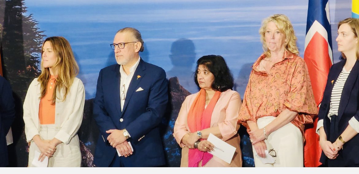 Alex Pace tweet media