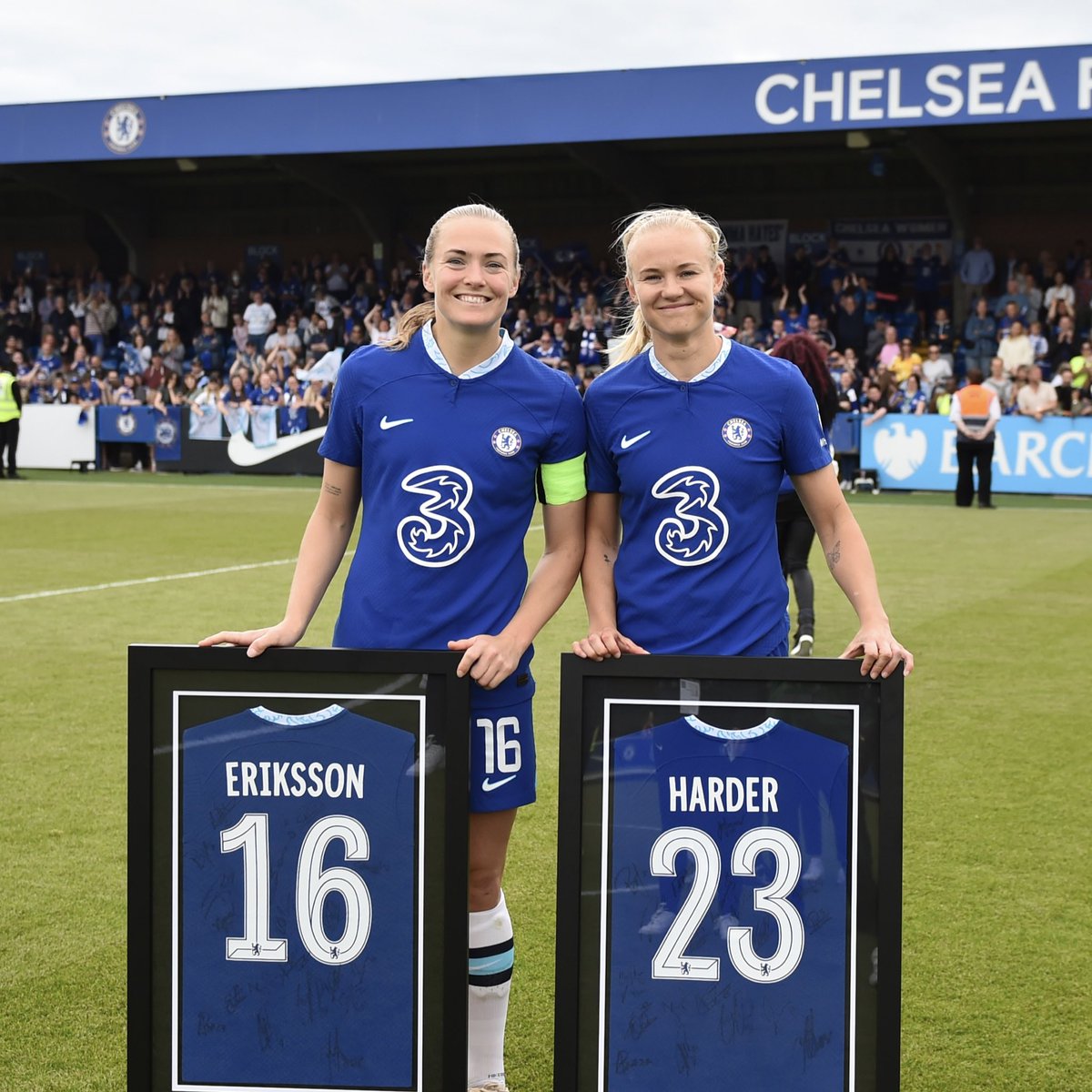 MagdaEricsson's tweet photo. Couldn’t have wished for a better send off. This place has been my home for the last 6 years and I’m going to miss it so much. Thanks for all the love, hugs, tears and gifts on this special day 💙 https://t.co/ZnTfN5x3m2
