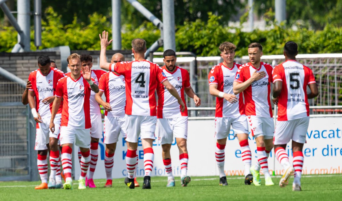vvv_venlo's tweet photo. Dit is het volledige schema van de play-offs om promotie en degradatie https://t.co/vZ3I0fOPXO https://t.co/2wWdmusEVr