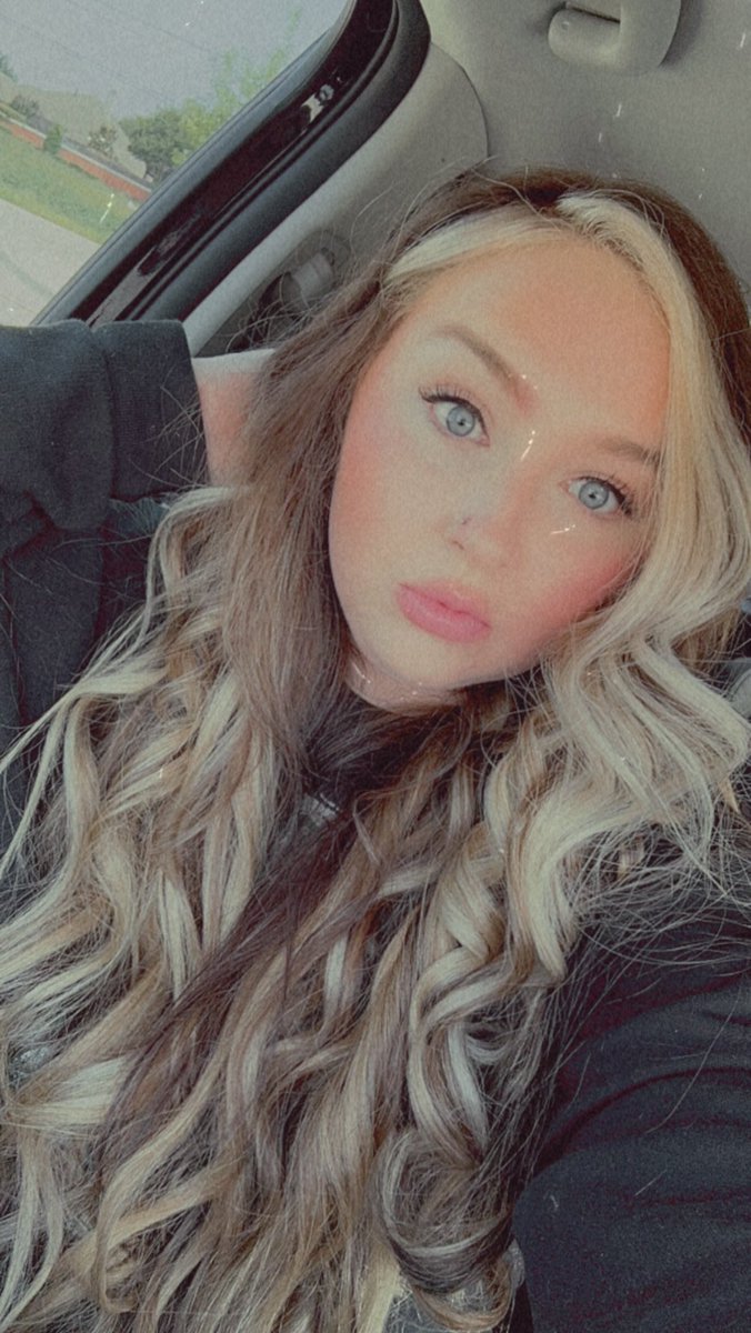 itsbrittbrat22's tweet photo. New hair https://t.co/wRJODvG8mr