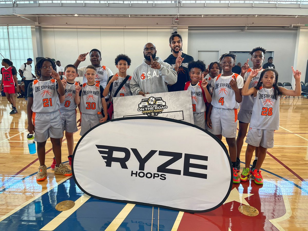 11U RYZE on the Road WR Championship:

OSA 30 Black 49
HypeSouth MGF 47

What a game. Intense atmosphere, back and forth. Both teams played their hearts out. Quinton Jackson went for 25 as he ended his spectacular weekend with another big time scoring output.