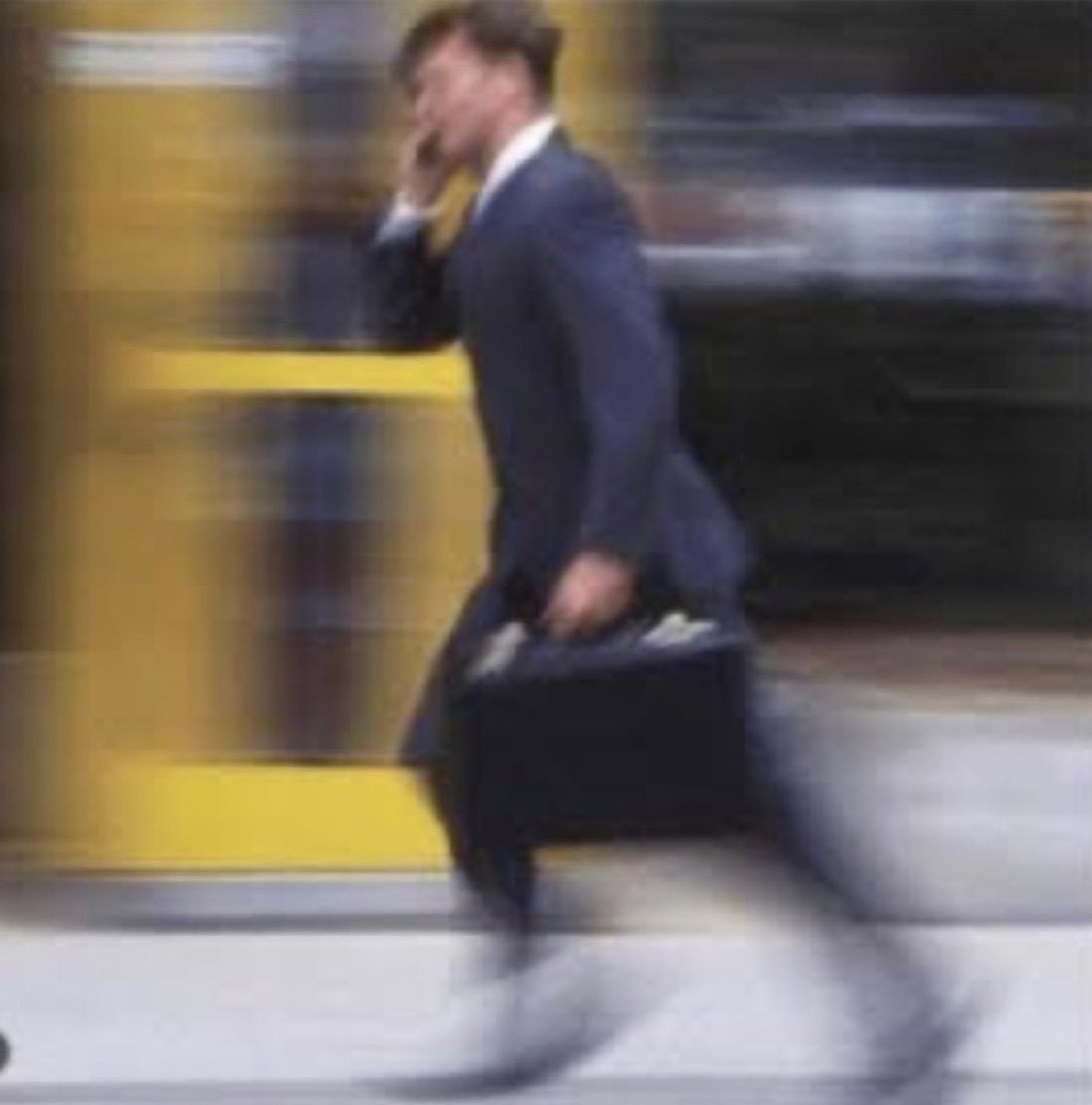 Everyone running to Twitter to check if Instagram is down or not. 
#InstagramDown