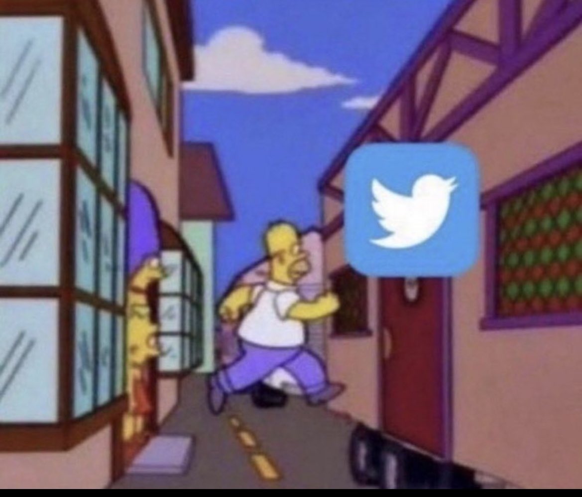 :) tweet media