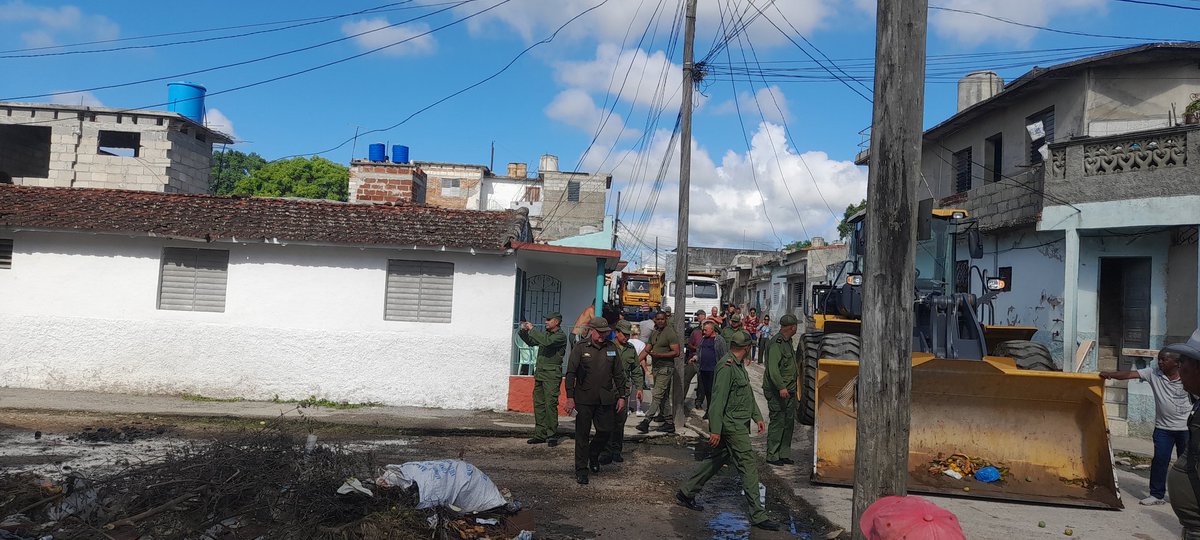 #Meteoro23 #EjercicioMeteoro2023 #SantaClara #defensacivil 

Actividades realizadas por el ejercicio meteoro2023