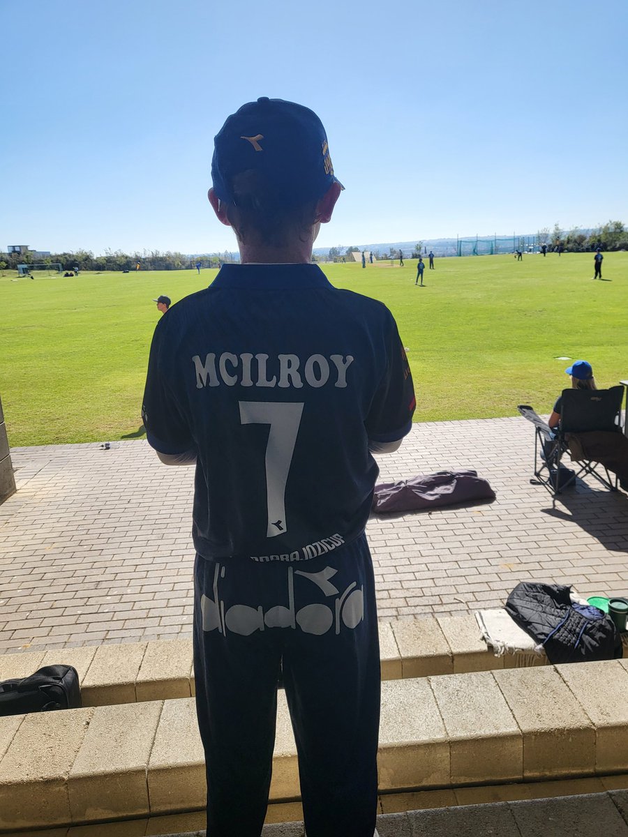 Mark McIlroy tweet media