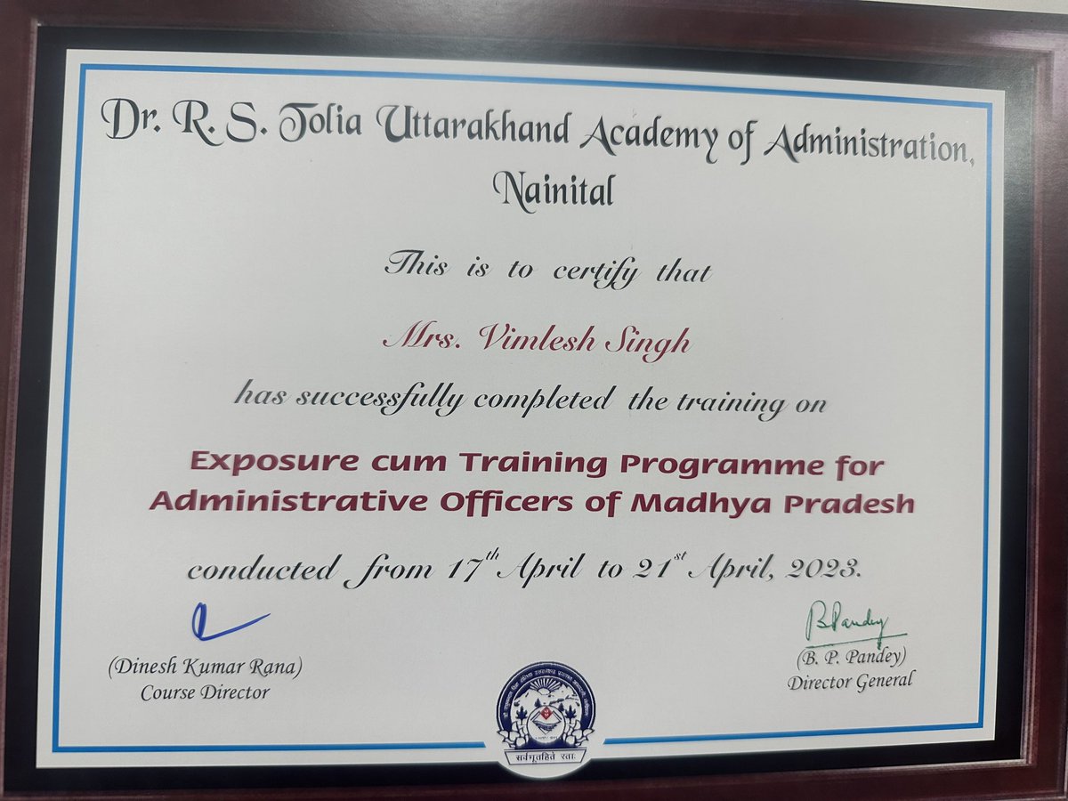 ADMvimlesh's tweet photo. #MidCareerTraining at @drstuaoa #LatePost https://t.co/lP8NNThZ6k