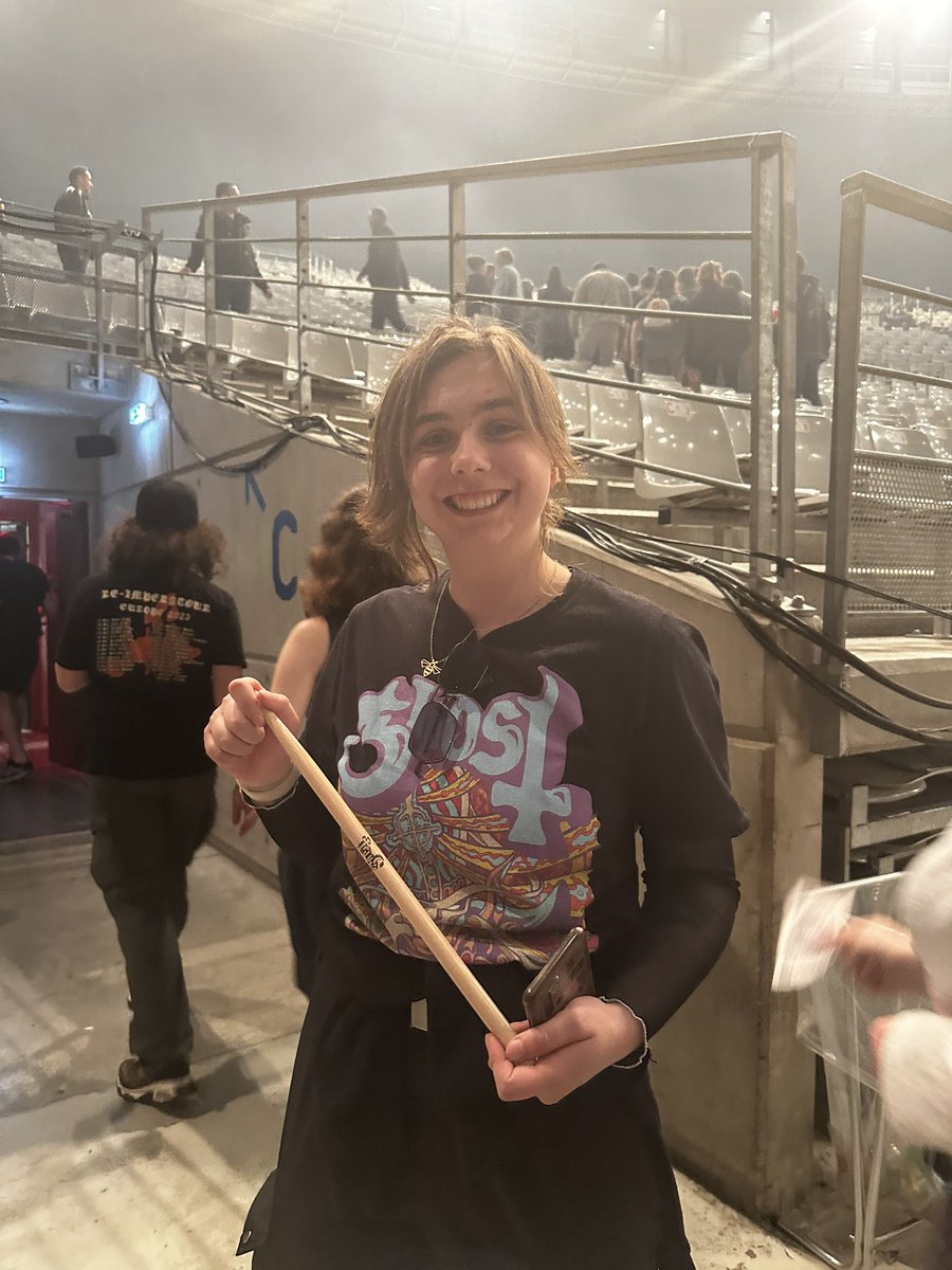 This is Eva. We fought 3 times for this stick as it fell behind the barrier twice. Her arm was longer. It was her first ghost concert and it was her first concert ever. She fucking deserved it. 

#ghostrouen #thebandghost #ghost #ghostfrance