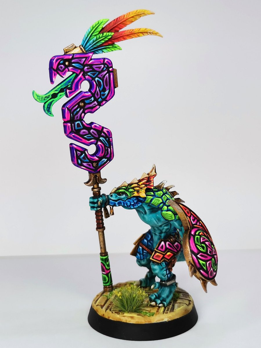Just finished painting this banner - maybe I spent slightly too much time on it but it was a lot of fun!

There's a tutorial for it on my YouTube channel if you're interested 😊

#warhammer #warhammercommunity #gamesworkshop #ageofsigmar #seraphon