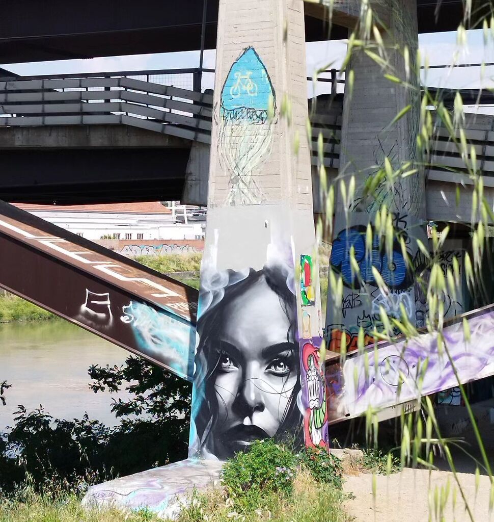 #streetart di periferia #varlungo #Firenze