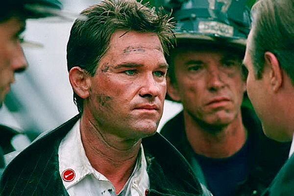oeilcinefeel06's tweet image. Ce soir on TV 2 films avec #KurtRussell: #Backdraft (1991)de Ron Howard #DeepwaterHorizon(2016)de Peter Berg/Acteur familier du Ciné US Entertaining,il n'a js vraiment été 1 star malgré sa filmo:New-York 1997/The Thing/Tango and Cash/Stargate/Ultime Decision/Breakdown/Death Proof