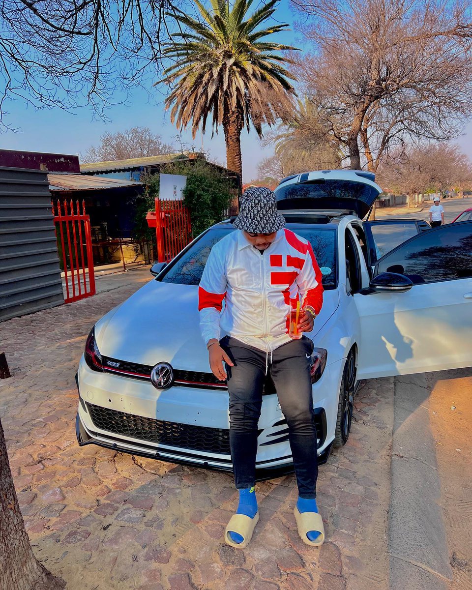 forex_mpho32's tweet photo. Happy Sunday everyone 🥰🥰 https://t.co/5FibvA40qL