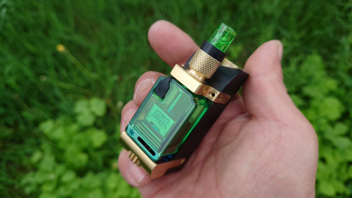 CebrjowHwScHCkj's tweet image. 皆さんおはよっチェ😆👍今週も宜しくご安全に🙇💦#GatubCrafts Rugged V2 MOD + #SuicideMods #etherrba お決まりのノービルド😂💦#VAPE #vape好きな人と繋がりたい #VAPE好きと繋がりたい #VAPE初心者  #Gatub