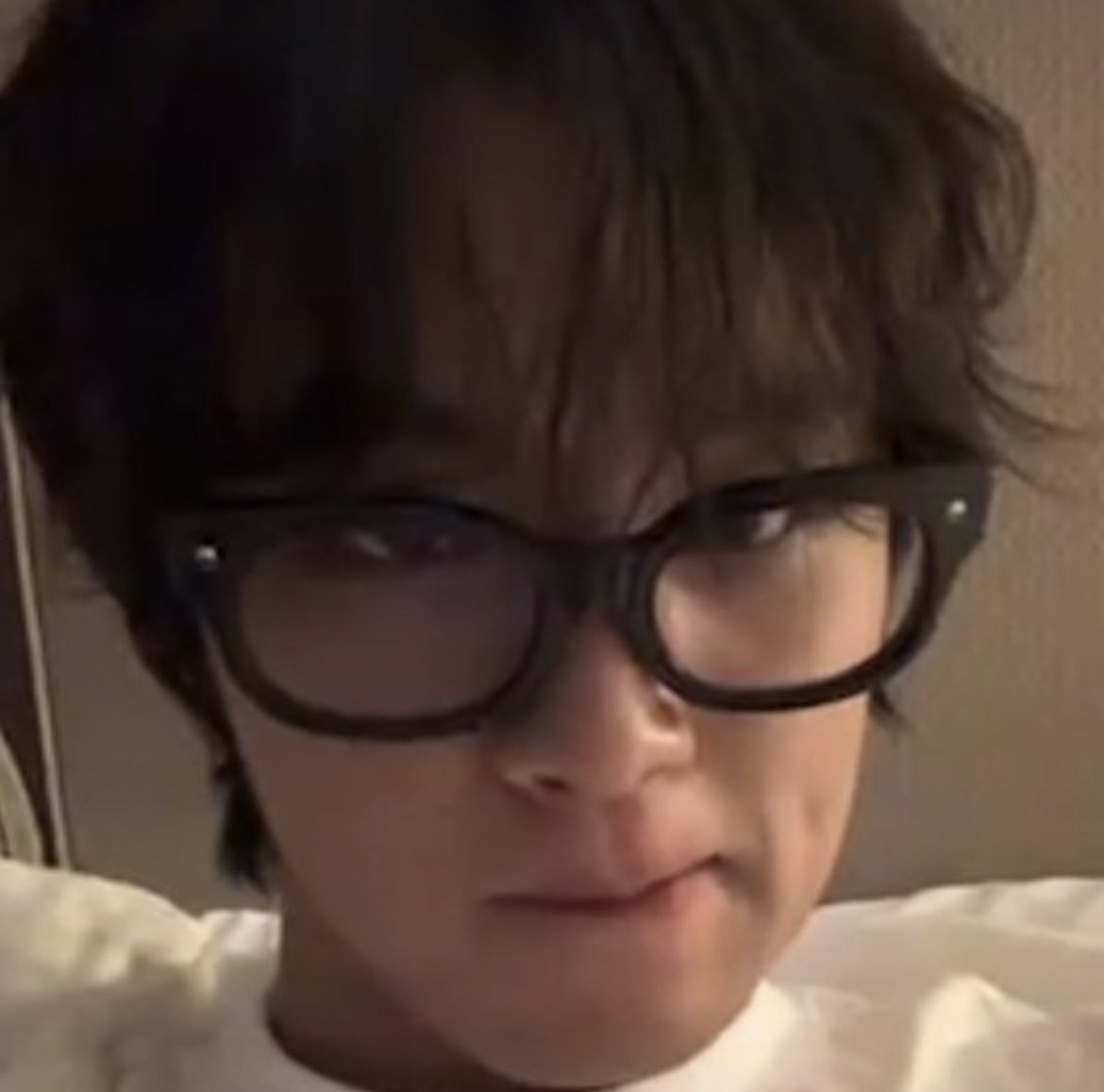 haechan pics tweet media