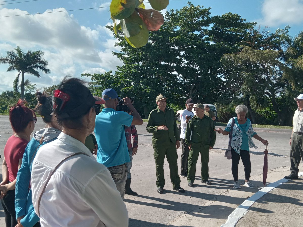 MayoristaIsla's tweet photo. Recorrido de nuestro 1er Secretario del PCC, confirma las actividades realizadas en este Meteoro 2023. #MayoristaPresente, #SentirPinero #PorUn26EnEl24 https://t.co/dOX97O0d6T