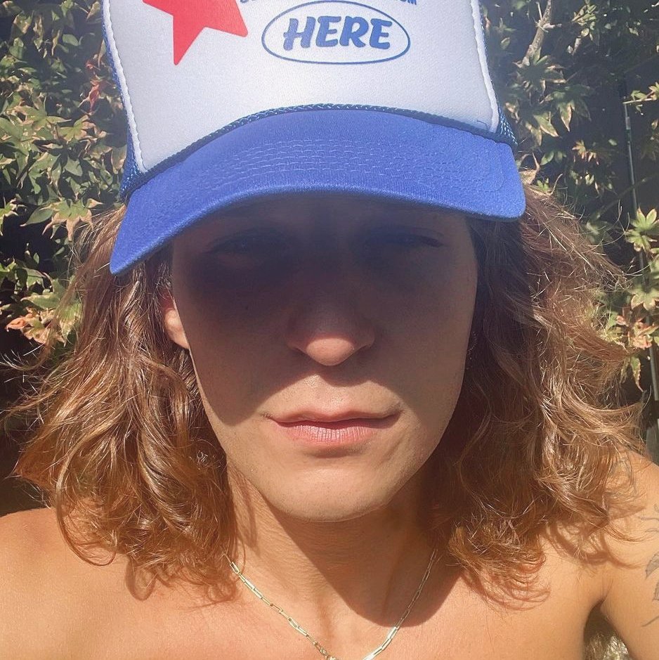 some icon on Twitter "Icons Noah Lennon Kloser * kid bloom (2/2) rt