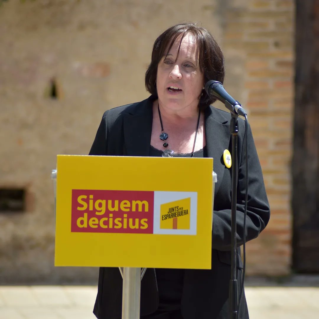 Aquest migdia a la plaça de la pagesia hem presentat el programa electoral i la llista. #Esparreguera #SiguemDecisius #municipals2023💪💪