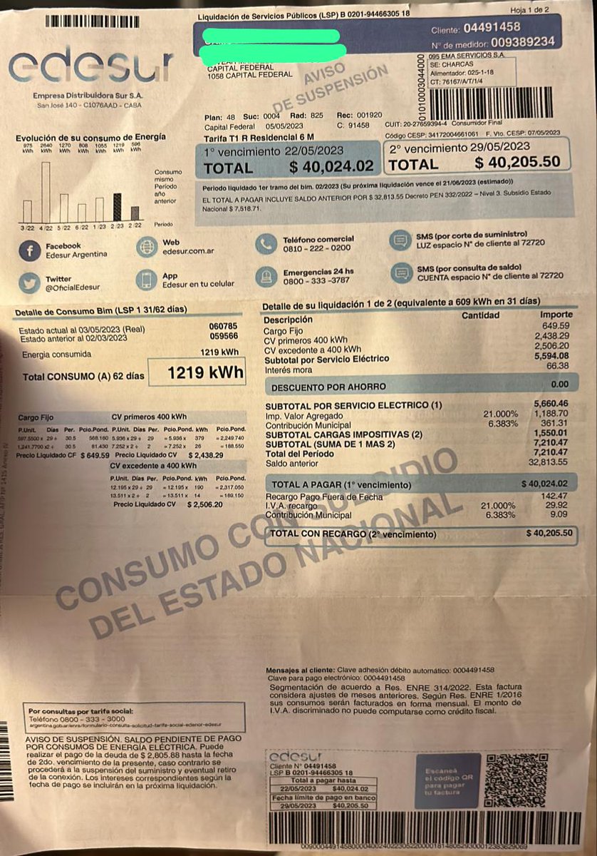 UN ROBO ARMADA DE EDESUR <a href="/OficialEdesur/">Edesur Argentina</a> 
Mi sobrina <a href="/alecachanosky/">alejandra . 🩵💛 🧡</a> venía pagando $ 6.000 de luz. Este mes le llegó $ 40.000.  Casi 7 veces más de factura. Vive en depto de 3 ambientes en CABA. 
Llamó a <a href="/OficialEdesur/">Edesur Argentina</a> y le dijeron que los $ 34.000 restantes son de consumos que