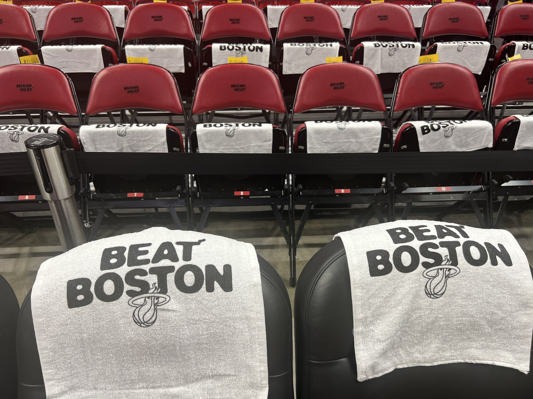 Will Manso "“Beat Boston” white hot towels on every seat Game 3 between the Heat-Celtics. https://t.co/WwcDRkL0It" / Twitter