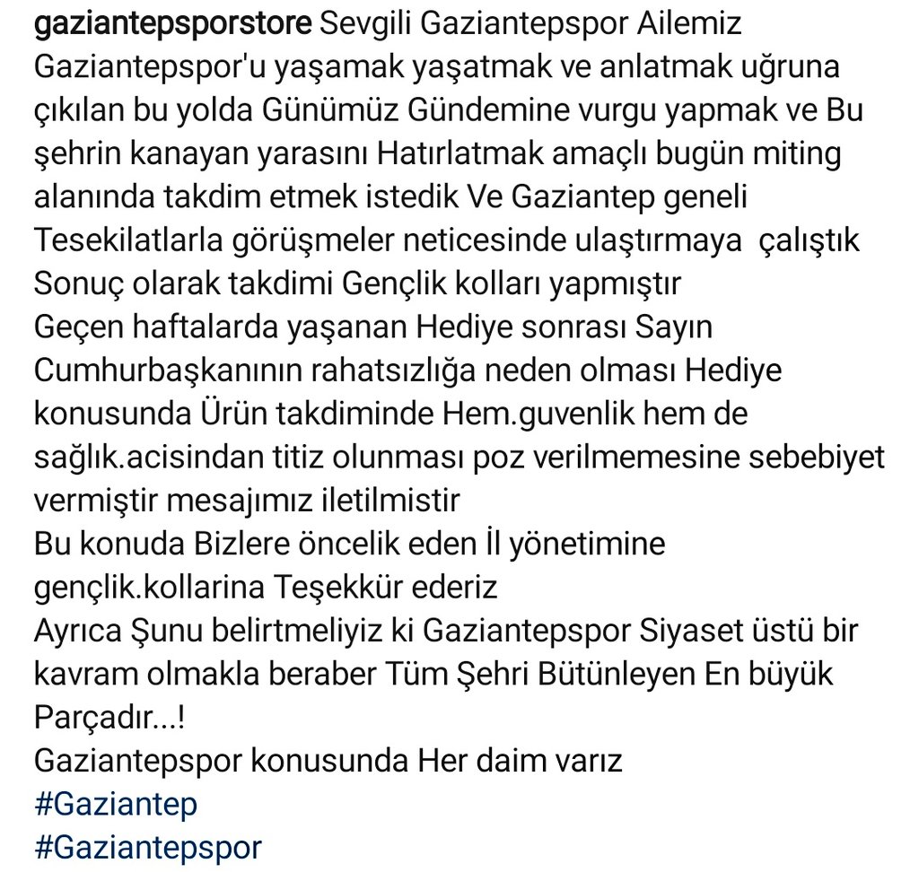 mstftryk27's tweet photo. Bulunduğumuz Her konumda Her koşulda Gaziantepspor'u yaşamaya yaşatmaya ve anlatmaya devam edeceğiz 🖤♥️
Gaziantepspor Bu şehrin En büyük değeridir  Her kesimi kucaklayan bütünleyen bir yapıdır ...!
#Gaziantep 
#Gaziantepspor https://t.co/g50opyB64W