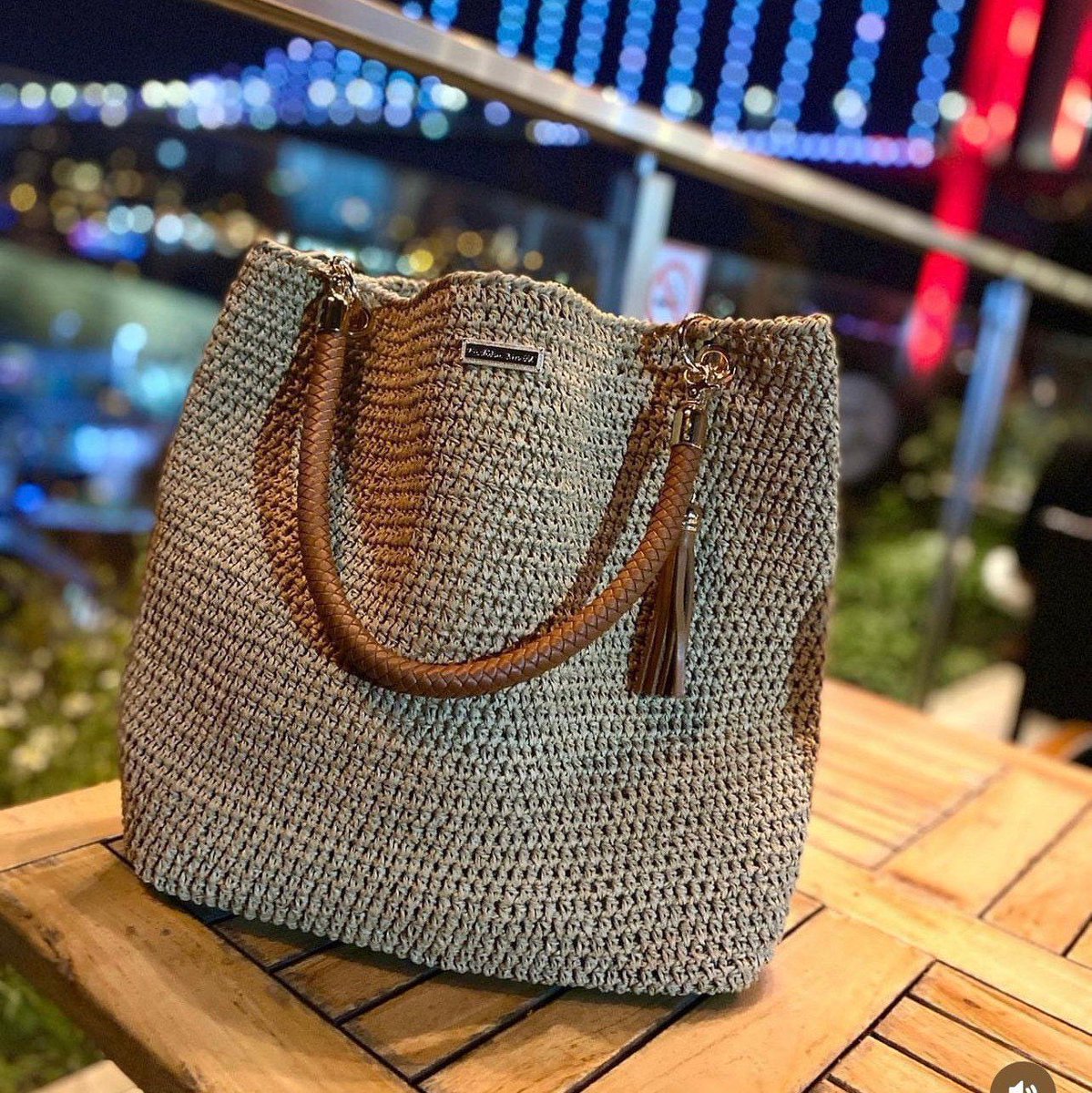 Nalanavdar1's tweet image. Always best seller🌟 #etsy #birthday #tophandle #mothersday #casualshoulderbag #knittedbigbagtote #totecrochetbag #paperyarnbag #birthdaygiftidea etsy.me/41Wirsk