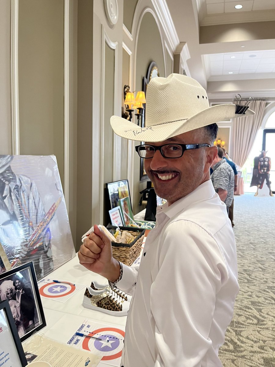 Volunteering at a charity event for Samantha’s Friends setting up the silent auction. Couldn’t help but try on <a href="/peterreckell/">Peter Reckell</a>’s hat.  I could never fill his shoes but I can fit his hat!  Thank you gents of <a href="/DaysPeacock/">Days of our Lives</a> <a href="/MichaelScire/">Michael Scire</a> <a href="/daysofourlives/">Days of our Lives</a>