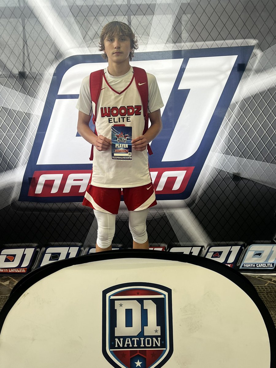 michelleallen_4's tweet photo. Arkansas went to Alabama and showed out, bringing back some 1st place hardware!! Proud of team and coaches!! Trey was selected to play in the D1 Nation All Star game in Atlanta in August based on his performance!! Keep working son, it shows!!! @TJAllenWPS @oliviaallen30 https://t.co/6FIg3yWqMA