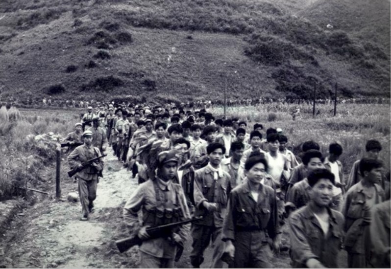 デイリーNKジャパン (@dailynkjp) on Twitter photo 北朝鮮で迫害を受け続ける「韓国軍捕虜」とその子孫 - dailynk.jp/archives/154389
via <a href="/dailynkjp/">デイリーNKジャパン</a>
#デイリーNKジャパン #北朝鮮 #朝鮮民主主義人民共和国 #조선 #북한 #DPRK #NorthKorea #デイリーnk #dailynk #金正恩 #김정은 #KJU #KimJongUn #金正恩氏 北朝鮮で迫害を受け続ける「韓国軍捕虜」とその子孫 - dailynk.jp/archives/154389
via <a href="/dailynkjp/">デイリーNKジャパン</a>
#デイリーNKジャパン #北朝鮮 #朝鮮民主主義人民共和国 #조선 #북한 #DPRK #NorthKorea #デイリーnk #dailynk #金正恩 #김정은 #KJU #KimJongUn #金正恩氏
