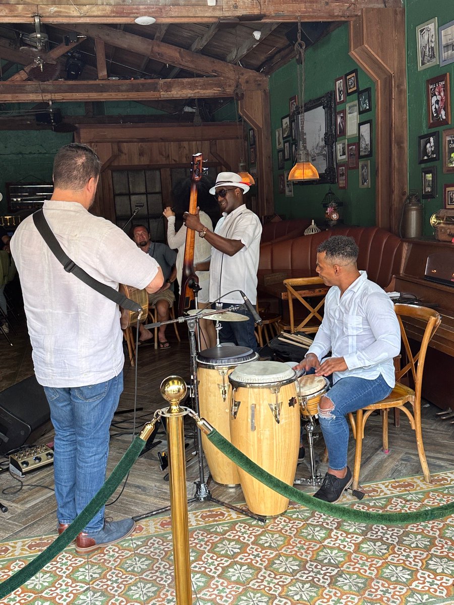 devoglio's tweet image. I'm at Ball &amp;amp; Chain Miami - @ballandchainbar in Miami, FL swarmapp.com/c/8v7W8rQCOow