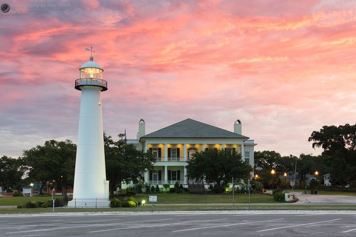 SmilingE5's tweet image. Grit is that ‘extra something' that separates the most successful people from the rest. It's the passion, perseverance, and stamina that we must channel in order to stick with our dreams until they become a reality