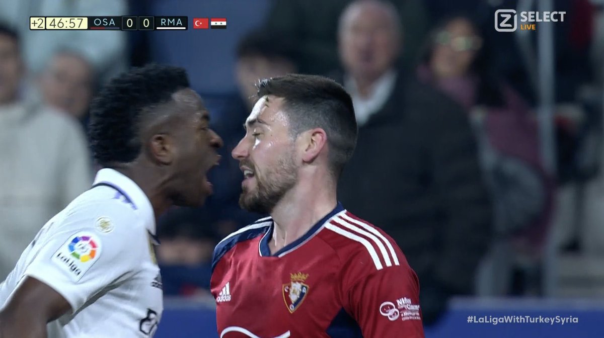 CuentaMister's tweet photo. Su nombre es Vinícius José Paixaõ de Oliveira Júnior, pero se le conoce más como Vini Junior.

También es conocido por ser el único jugador de la historia del fútbol (entre millones de jugadores) al que todos los jugadores, árbitros y aficionados le tienen manía sin razón alguna https://t.co/3QzSLrgENh
