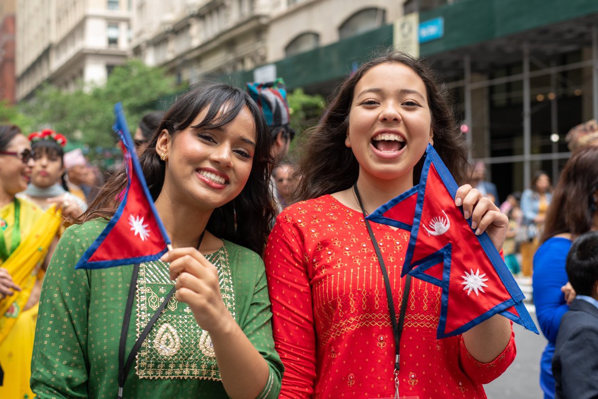 DatacenterIndu's tweet photo. nycgov: .@NYCMayor marches in the Nepal Day Parade. https://t.co/IiXNVDIn4m https://t.co/5wbJ5iIxTY