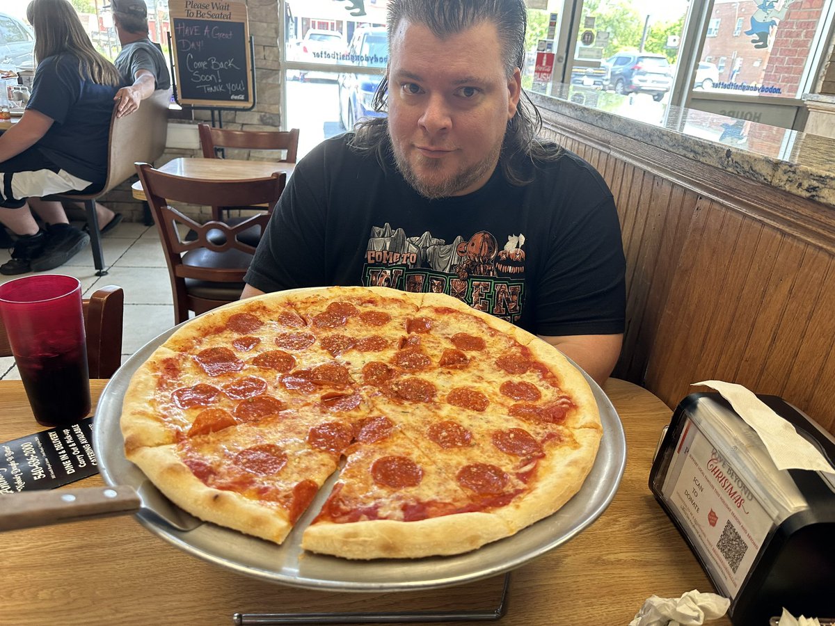 chaddukes's tweet photo. Had to visit the reigning #VAPC 1 seed… https://t.co/frBl4l75se