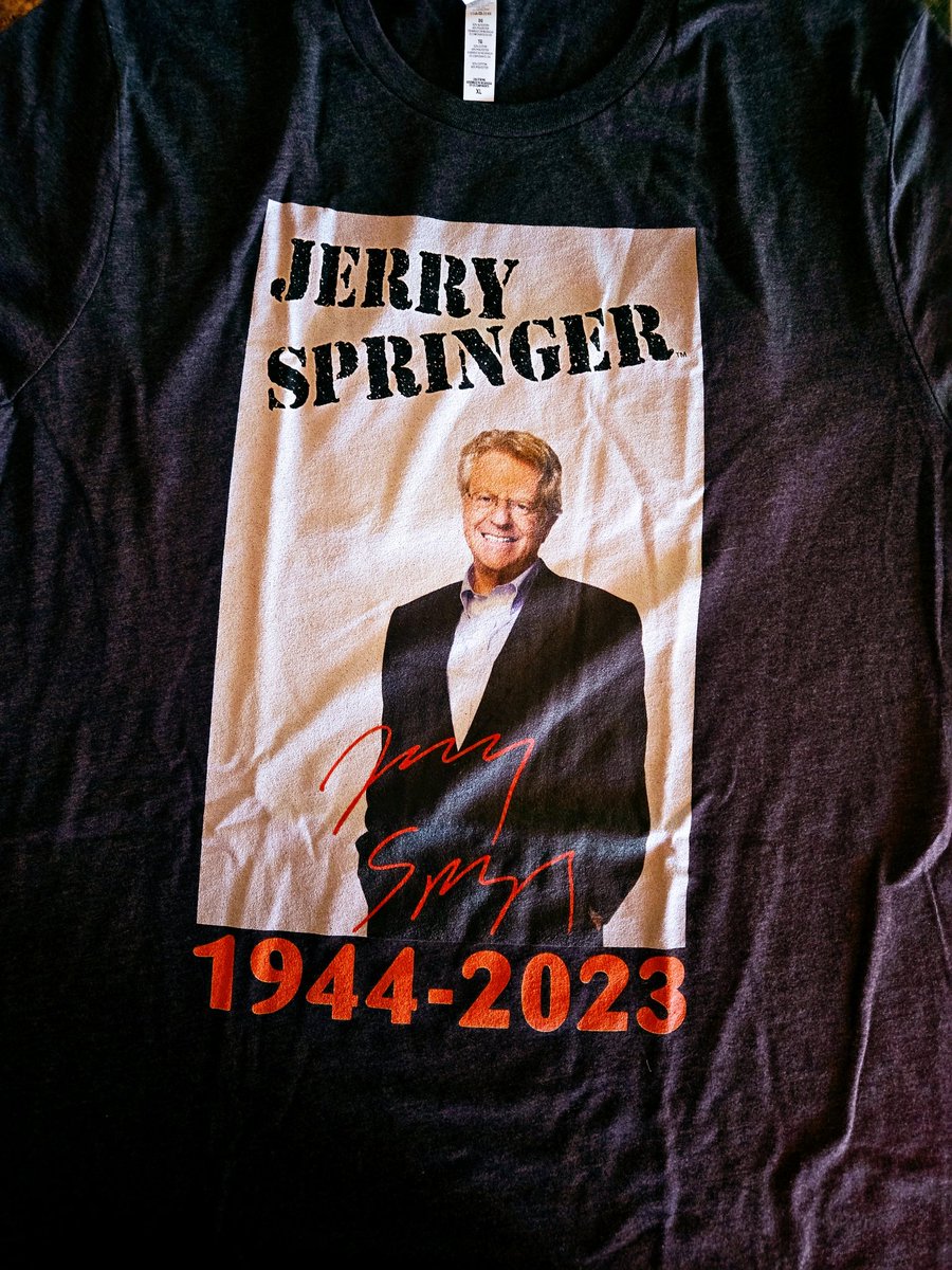 KatrenaBraxton's tweet photo. @TeePublic 
RIP Jerry! Thank you teepublic for another awesome t-shirt https://t.co/SyZazJjlka