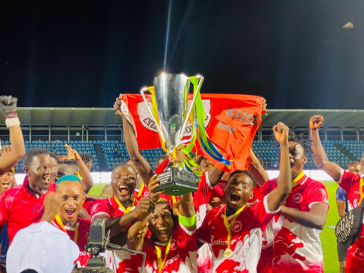 EELions's tweet photo. We are roaring with pride! 🦁💙 #EELions #SouthernArena #InauguralMatch #Victory @asmaakjames @AnthonyNavojr @BoRangersFC https://t.co/hg50KxHUu0