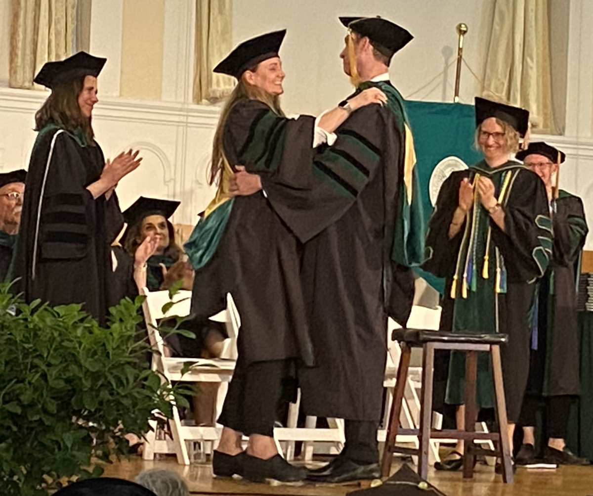 UVMLarnerMed's tweet image. The 200th medical class @uvmvermont officially became doctors today. Congratulations, #LarnerMD23 #UVMGrad