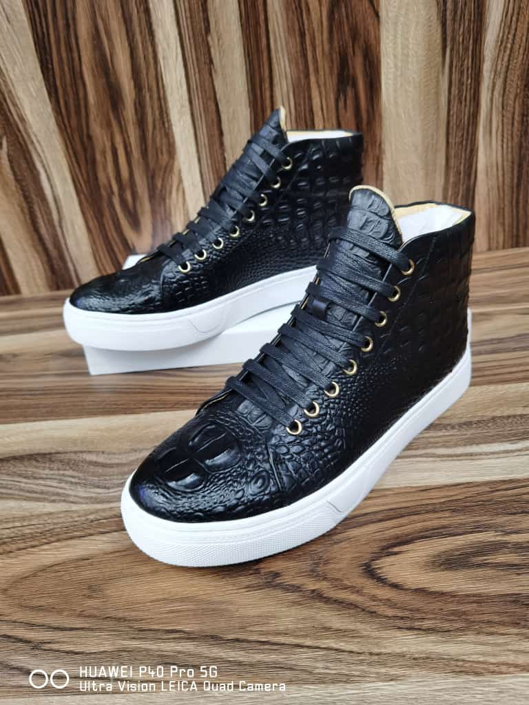 FoePrudence's tweet photo. Le choix de ta chaussure ne dépend que de toi
La qualité, la class, la beauté c'est uniquement chez prudy shop Jai toujours été là
Disponibles de la pointure 40 à 46
https://t.co/9puhtxB4Ny

Cliquez sur le lien pour plus d'informations merci https://t.co/2UT5Uqt2Qb