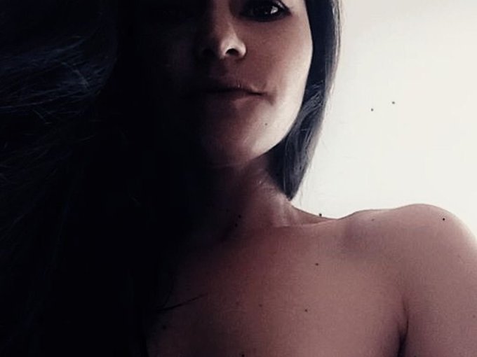 Just finished a pay-per-minute #Skype show on Skyprivate! You can call me too for a sexy private show<a href="/tag/skype"class="tags">#Skype</a>