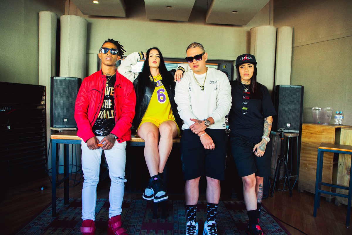 #Semedio🎥  Muy pronto música nueva y Videoclip junto a <a href="/canalesdiosa/">Diosa Canales</a> <a href="/NeblinnaOficial/">Neblinna Official</a> #ElBlaack 🌎🇻🇪🚀