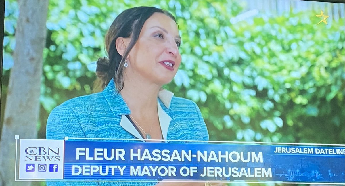 .@FleurHassanN Deputy Mayor of Jerusalem joined @JlemDateline @ChrisCBNNews @CBNNews to explain the importance of #JerusalemDay. 🥳🎉🇮🇱