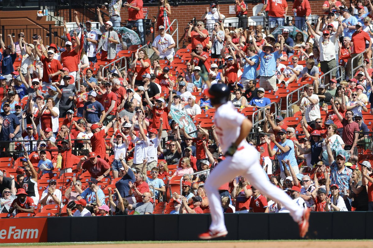Cardinals's tweet photo. Four straight series dubs.

#STLCards https://t.co/4SniMGZPqH