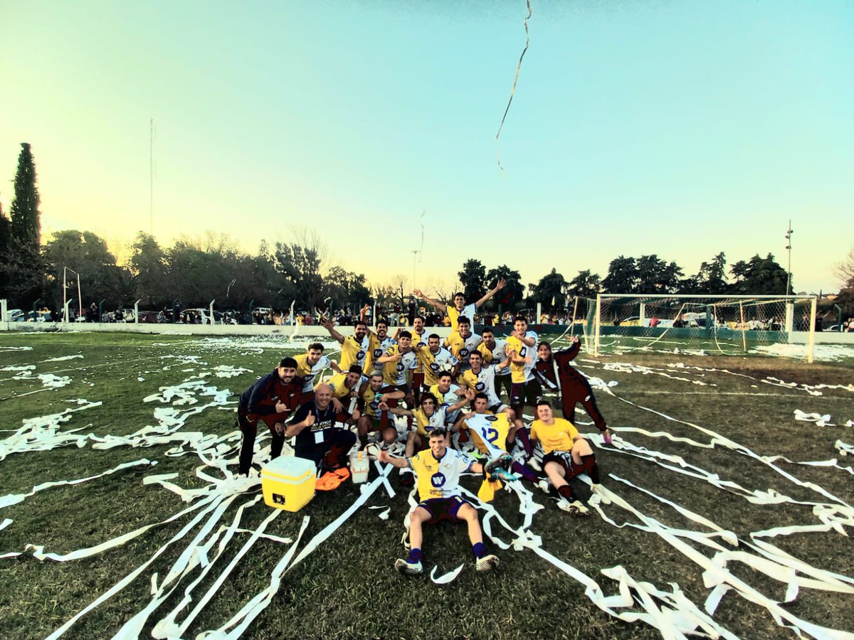 ESTAMOS PRIMEROS
TAMOS BIEN 😎