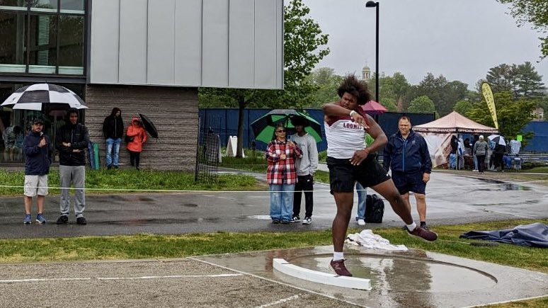 Loomis Chaffee Boys Track & Field tweet media