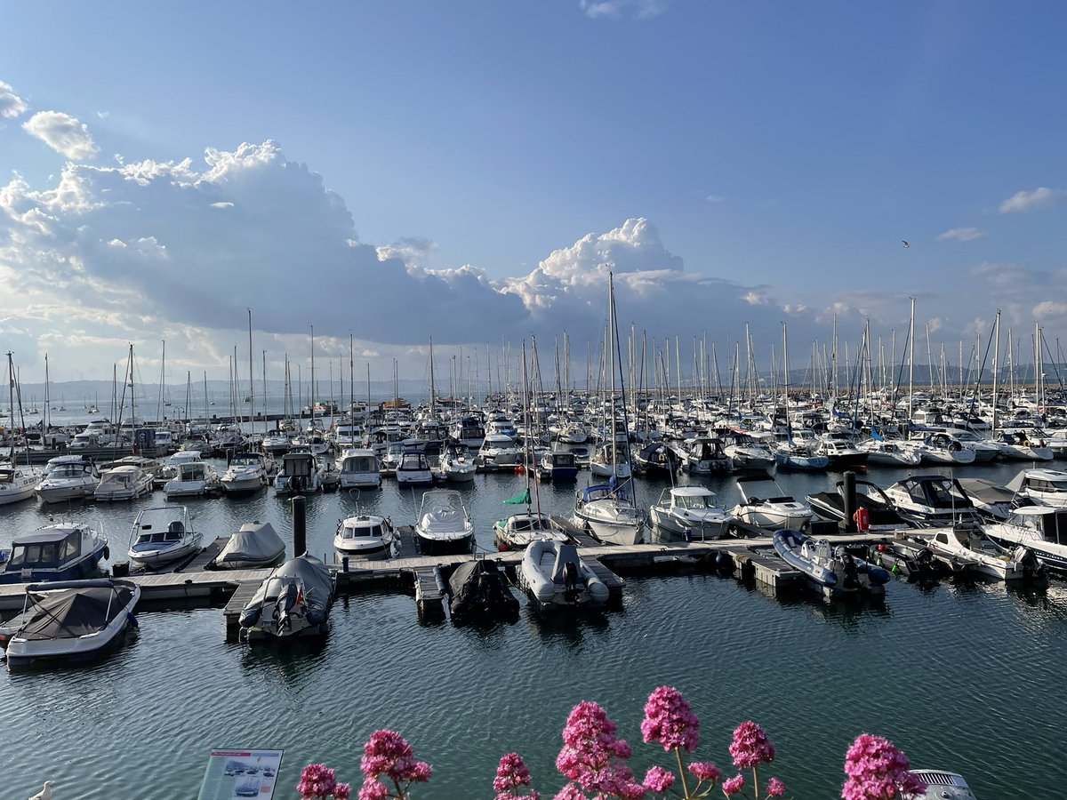 BhaYear6's tweet photo. What better way to spend a weekend than in beautiful Brixham, with @BhaYear6, on their exciting residential at Grenville House? Beautiful views, stunning weather, outdoor adventures, seals and memories made! @BHA_TQ @AETAcademies #remarkable https://t.co/c4CW1fCJke