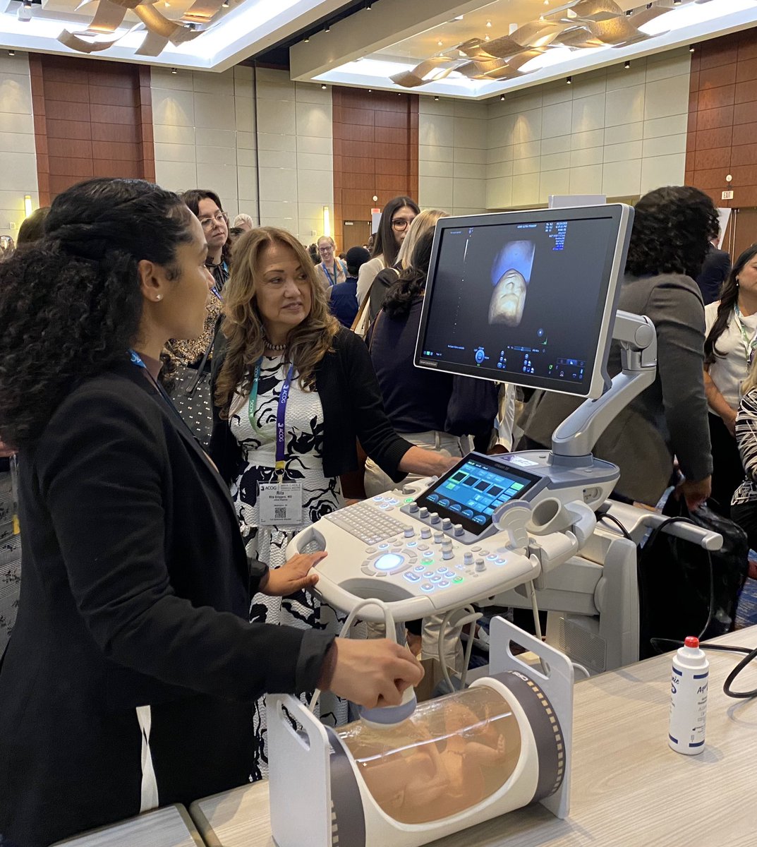 heather_dupless's tweet photo. If I wasn’t already 100% certain, THIS IS IT. Sign me up for it all - 

My first of many @acog experiences was everything &amp; more! #Match2024 #obgyntwitter https://t.co/JkeoF7agnP