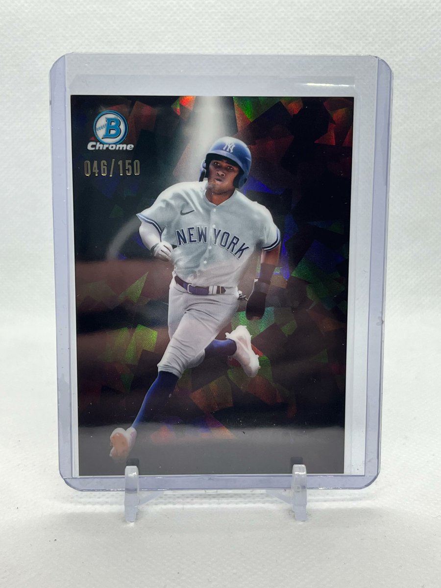 Bowman did a great job with the Spotlight cards this year! Our 1st numbered card was of Roderick Arias!

#sportscards #cardbreaks #cards4kids #cards #rookie #mlb #baseballcards #baseball #topps #toppsbaseballcards #bowmanchrome #bowman #yankees #roderickarias