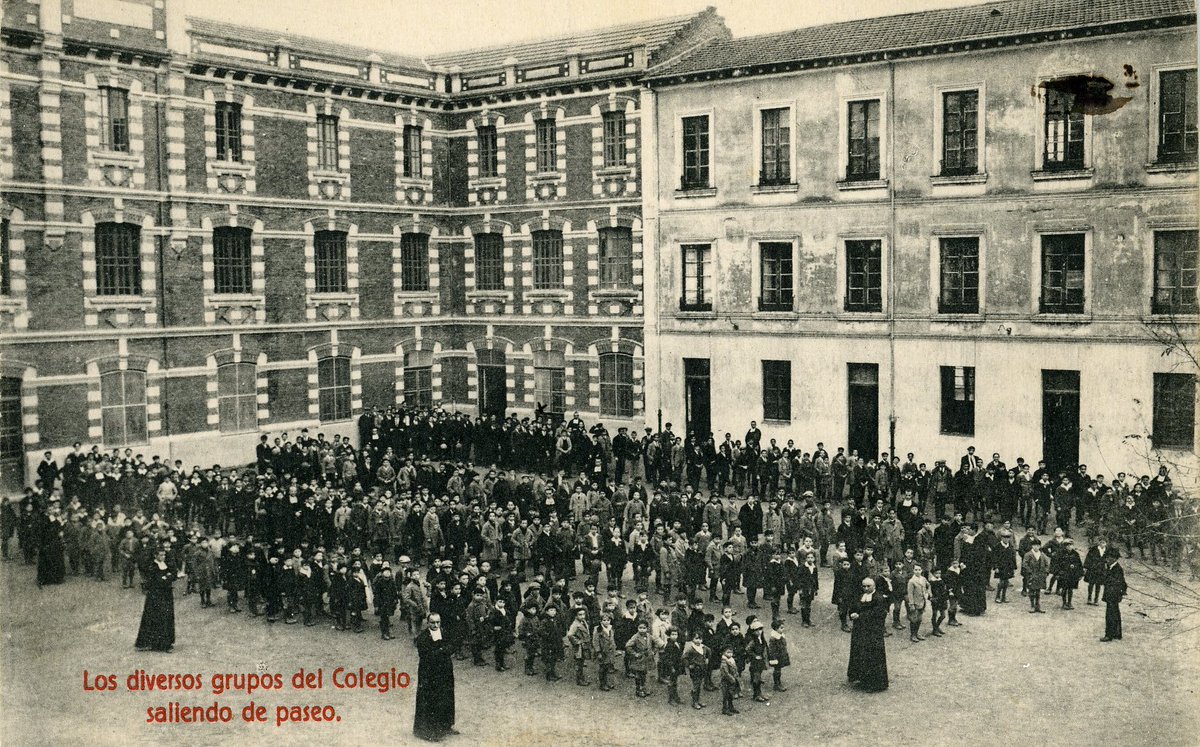 JBurrieza's tweet photo. 5 días quedan para el Día del Antiguo Alumno del Colegio de Lourdes. En esta 12º edición homenajeamos un tema precioso: el Internado ¿Sabes cuántos internos llegaron a vivir en el Colegio de Lourdes? Hasta 500 al mismo tiempo, desde 1889 hasta la actualidad. Conoces sus aventuras https://t.co/yZyg6Gl8FZ